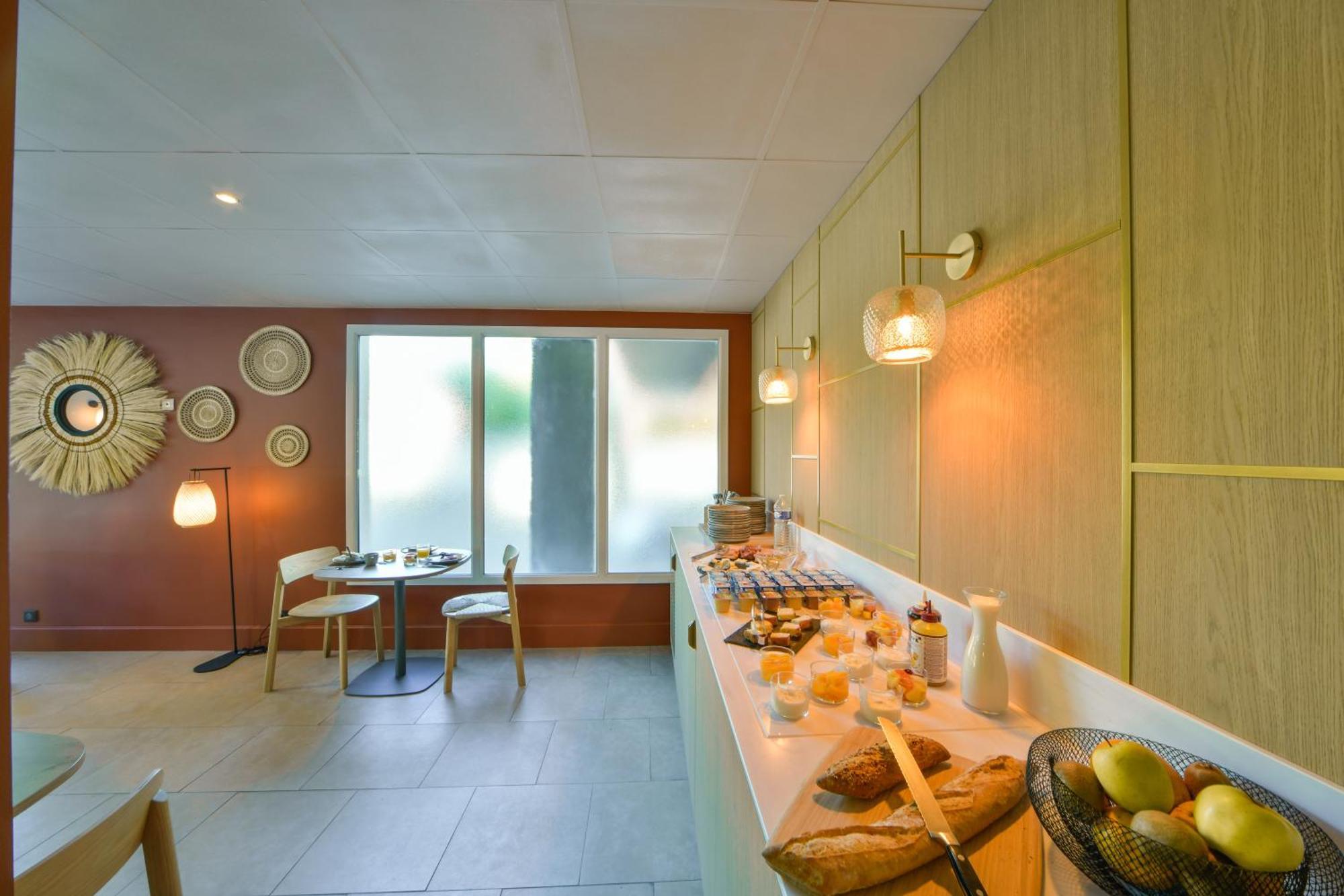 Bhoma Bourges - Hotel & Restaurant Exteriér fotografie